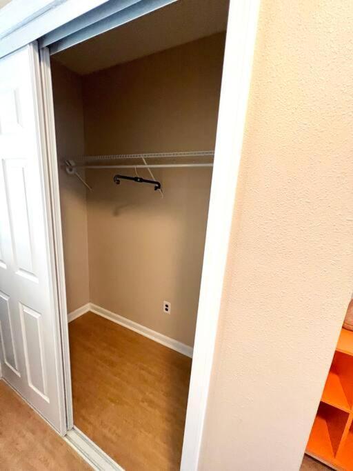 Central Private King Suit Washer Dryer 2 Miles To Hospital 윈터헤이븐 외부 사진